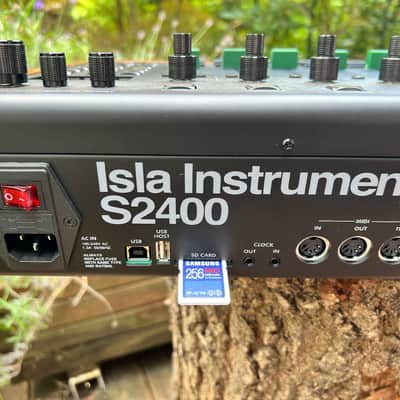 ISLA S2400 & Walnut Wood Curry Console & Decksaver - 12bit Sampler - EMU SP12 - SP 1200 - Akai S612 - S700 image 8