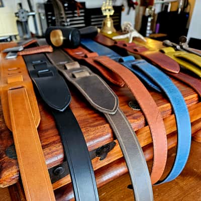 "Arthur" - Handmade Lyvenden distressed leather guitar strap - Ocean Blue image 13