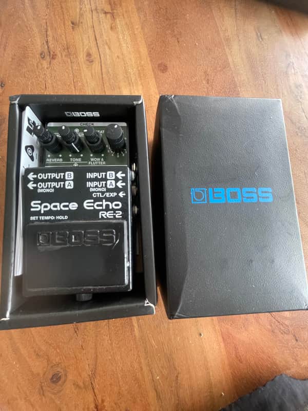Boss RE-2 Space Echo