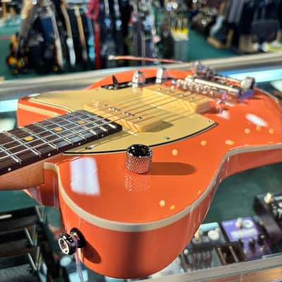Reverend Charger 290 Bigsby 2024 - Coral Pink image 7