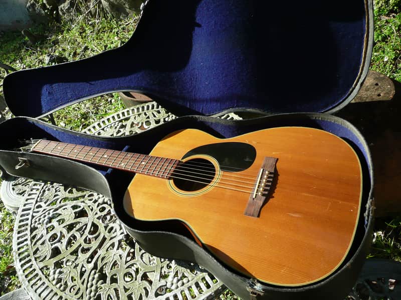 Morris F-10 000 size guitar 1969 Natural | Reverb