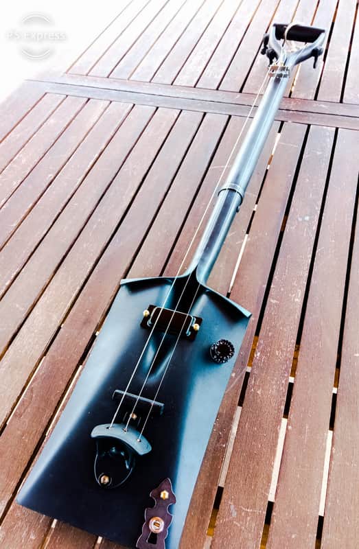 MADE TO ORDER Handmade 3 Strings Shovel Guitar Matte Black, Mild Relic image 1