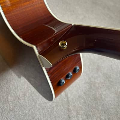 Taylor 614ce Honeyburst 2004 Electro Acoustic image 12