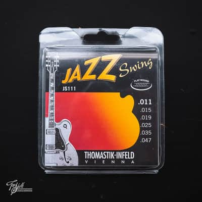 Thomastik-Infeld JS111 Jazz Swing Flatwound 11-47  Electric Guitar Strings image 3