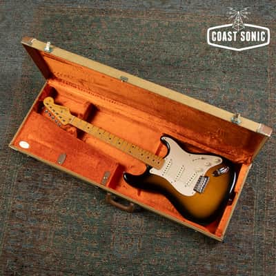 2006 Fender '57 American Vintage Reissue Stratocaster AVRI USA w/case & candy image 17