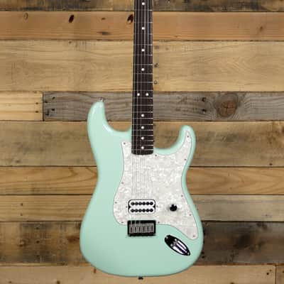 Fender Tom Delonge Stratocaster Electric Guitar Surf Green w/ Gigbag image 4