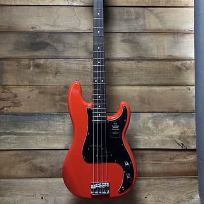 Fender Player II P-Bass RW Coral Red image 5