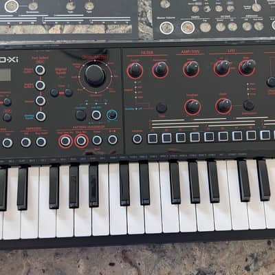 Roland JD-Xi 37-Key Analog/Digital Crossover Synthesizer - Black image 4