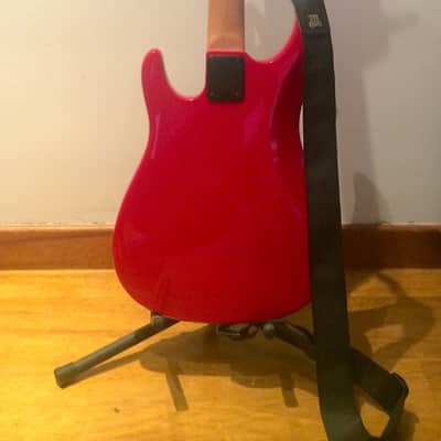 Peavey Fury 4-string electric bass image 4
