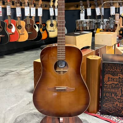 Fender acoustic guitar "Redondo Classic", Aged Cognac Burst finish with case - Open Box image 1