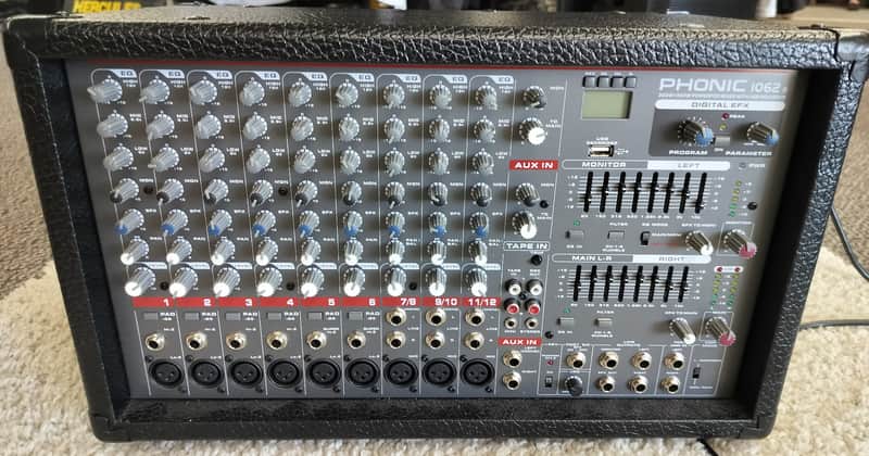 Phonic Powerpod Plus Deluxe 1062R 600-Watt 10 Channel Powered