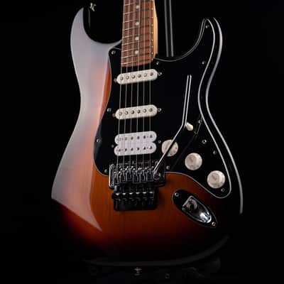 Used 2020 Fender Player Stratocaster HSS Floyd Rose 3-Tone Sunburst with Gig Bag image 3