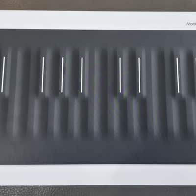 ROLI Seaboard Block 24-Key Expressive MIDI Keyboard Controller image 7