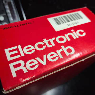 Realistic Radio Shack Desktop Analog Overdrive 32-1110 BBD Electronic Reverb - Black image 9