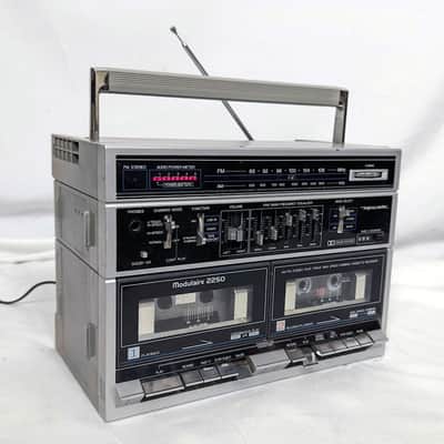 Realistic 14-765 Modulaire 2250 1980s Vintage Ghettoblaster Boombox - Works - Grey image 1