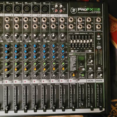 Mackie ProFX12v2 12-Channel Effects Mixer 2015 - 2019 - Black image 2