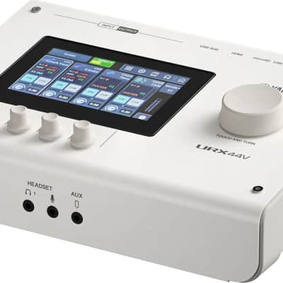 Yamaha URX44V USB-C Audio/Video Interface, White image 3