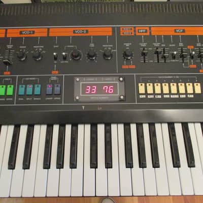 Roland Jupiter 8  JP-8 1981 image 2