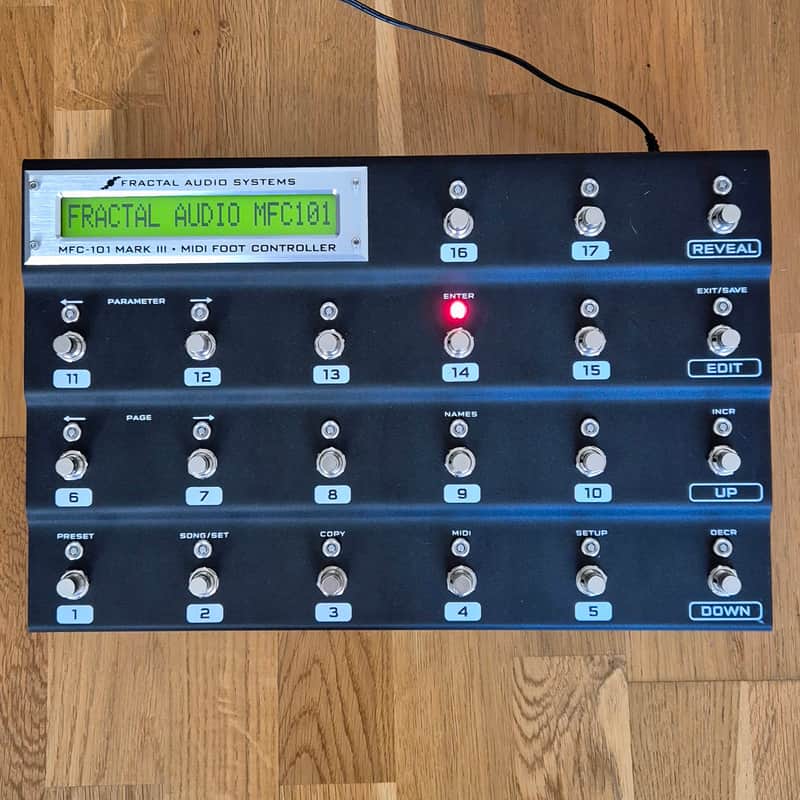 Fractal Audio MFC-101 Mark III MIDI Foot Controller - Black image 1