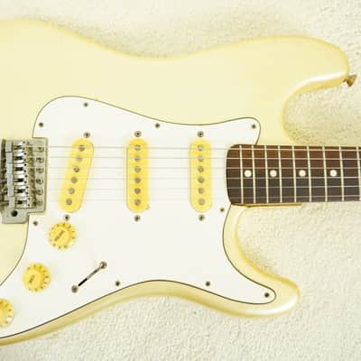 1985 Squier by Fender SST-30 Stratocaster MIJ image 3