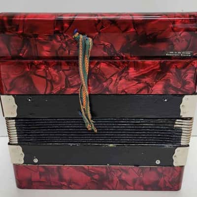 Weltmeister Meteor 8-Bass - 10 Buttons Accordion 1970-1980 - Red image 2