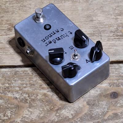 GreyScales Thunder Caoono "Big Muff" Style Fuzz image 3