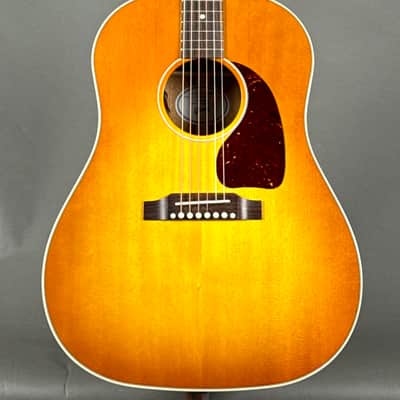 Gibson J-45 Standard 2025 - Heritage Cherry Sunburst image 6