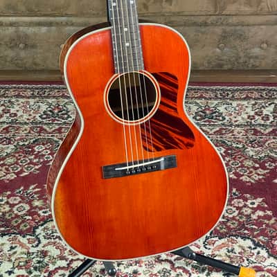 Eastman E10OOSS/V Antique Varnish + NEW + incl. Case image 1