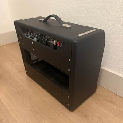 Fender '65 Princeton Reverb Reissue 12-Watt 1x10" Guitar Combo 2008 - Present - Black image 3