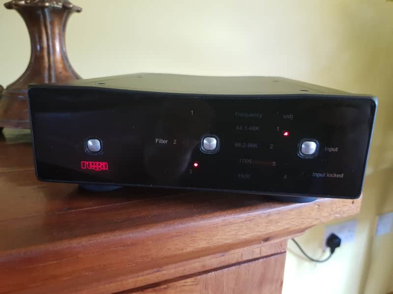 Rega DAC-R 24-bit/192kHz USB/Optical inputs RARE image 1