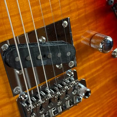Ibanez AZS2200F-STB Prestige Sunset Burst - NEW - 3,577 kg - incl. Case image 5