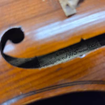 The Lyon & Healy Eureka violin 1915 French image 3