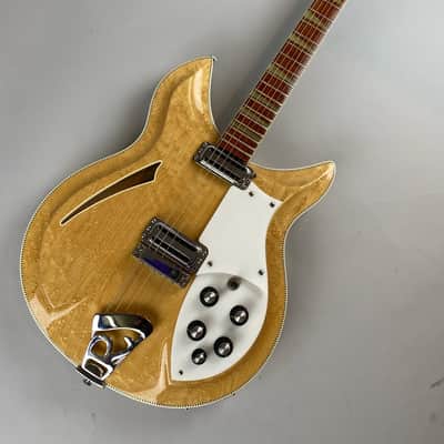 Rickenbacker V-381 - @ 1993 Natural Re-Issue , Nice Birdseye Maple body. Near mint with Original Silver  Rickenbacker hardshell case image 2