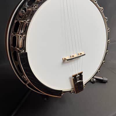 Gold Tone Mastertone™ OB-12 Top Tension Resonator Banjo Vintage Brown Finish w/ Case image 3