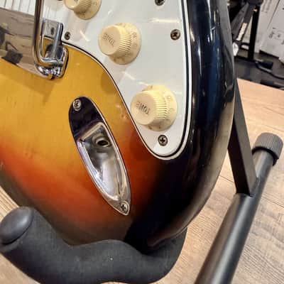 Fender STRATOCASTER SUNBURST 1965 image 9