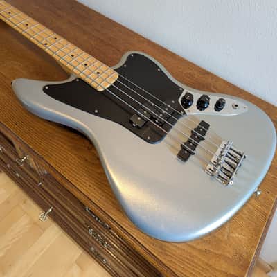 Fender Jaguar Player Series 2021-2022 - Silver image 3