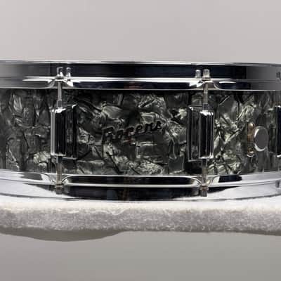 Rogers 22/13/16/5x14" 60's Drum Set - Black Diamond Pearl image 15