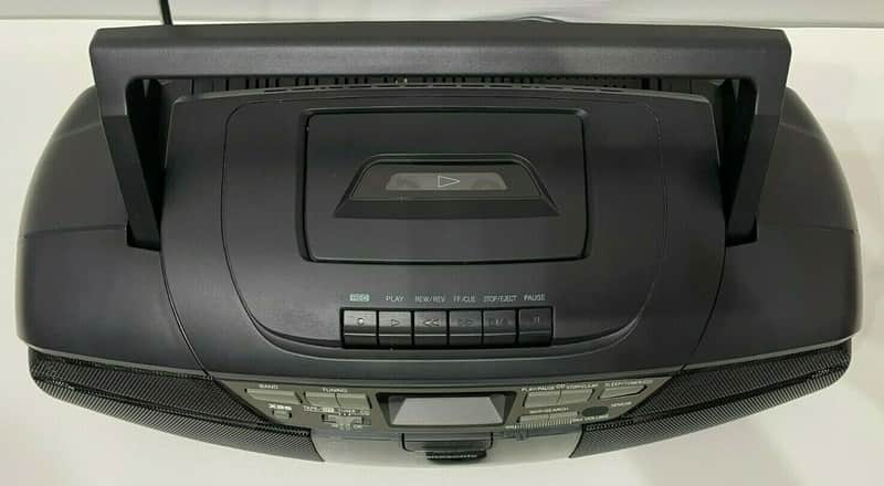 Panasonic - RX-DS17 - Portable CD Cassette Radio Boombox with