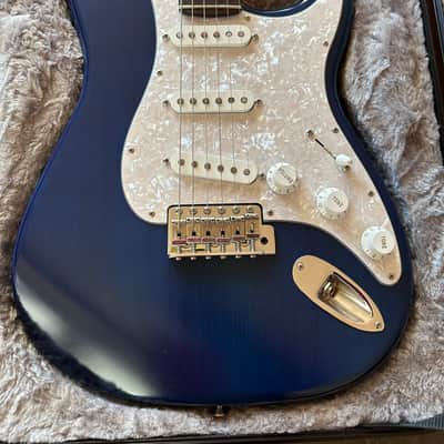 Fender Cory Wong Signature Stratocaster 2021 - Present - Sapphire Blue Transparent image 3