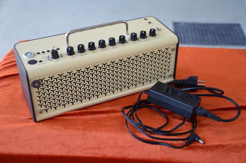 Yamaha THR10II * Mint condition, from our showroom! * image 1