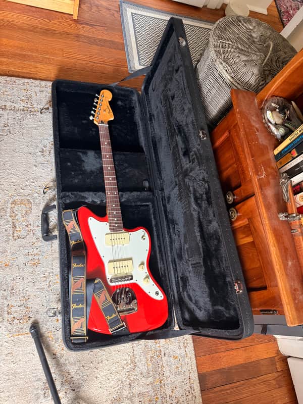 Fender Player II Jazzmaster 2024 - Present - Coral Red