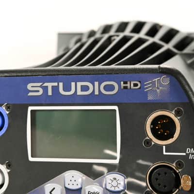 ETC Desire D60 Studio HD LED Par Wash Light CG01SM2 image 9