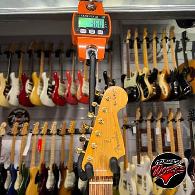 Fender   Stratocaster Stevie Ray Vaughan Srv Sunburst Signature image 3