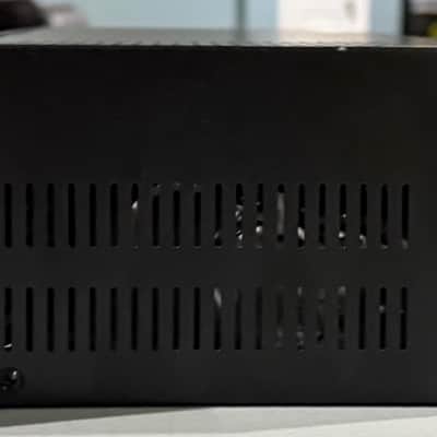 dbx 231 Dual Channel 31-Band EQ 2000s - Gray image 3