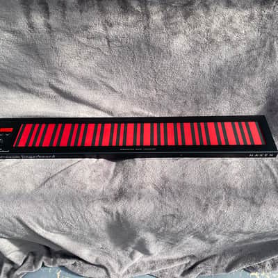 Haken Continuum Fingerboard 2010s - Red image 12