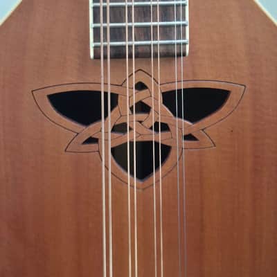 Ozark 'Celtic' Octave Mandola 2242 - Spruce top, mahogany sides imagen 6