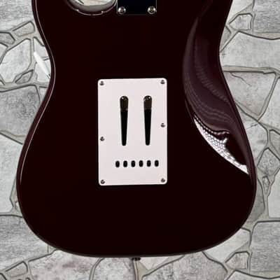 Fender Squier 2004 Standard Stratocaster with Hardshell Case image 6