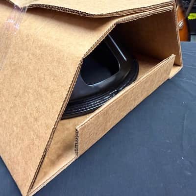 Eminence Basslite S2012 12" Neodymium Bass Guitar Speaker (8 Ohm, 300W Peak) – Open Box / Brand New image 13