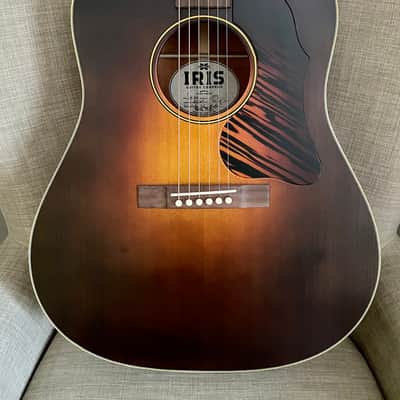 Iris DF Slope Shoulder Dreadnought Sunburst image 1