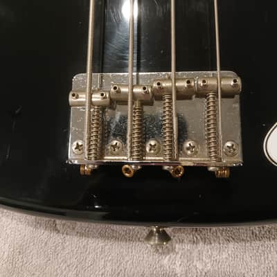 Squier Bullet Bass B-34 1984 - 1985 - Black image 5